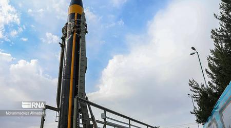 Iran ontwikkelt met steun van de Democratische Volksrepubliek Korea een ballistische raket met een bereik van 3000 km.