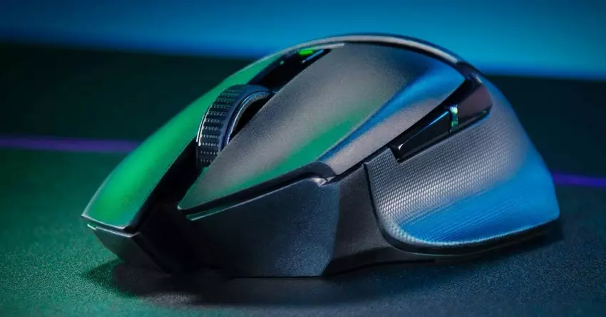 Razer Basilisk X HyperSpeed gaming muis zijknoppen