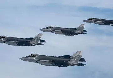 Italië stuurt voor het eerst in ...