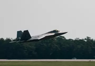 De overgebleven F-22 Raptor gevechtsvliegtuigen van ...