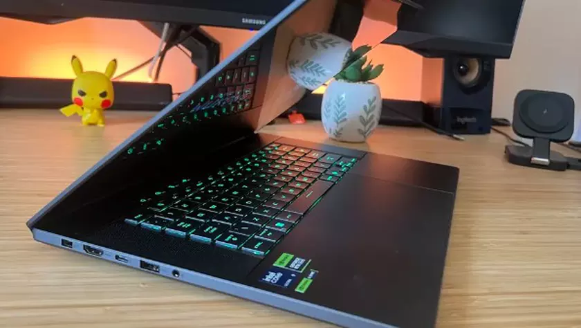 Asus ROG Zephyrus G16 of Asus ROG Strix G16