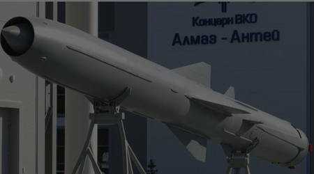 Oekraïense luchtverdediging schiet Ruslands nieuwste X-32 raket neer
