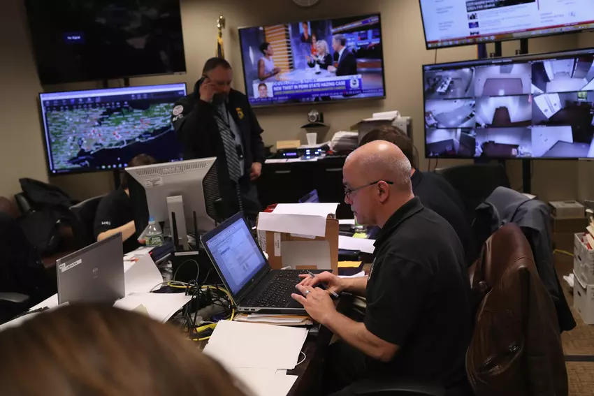 De VS testen AI om te helpen met immigratie, mensenhandel en hulp bij rampen