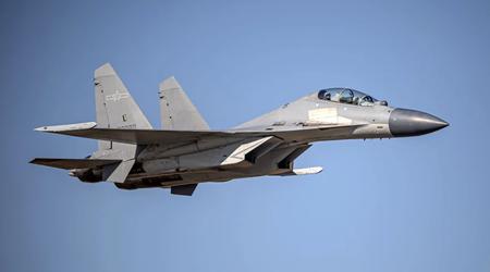 Chinees J-16 gevechtsvliegtuig vuurt hitteval af op Australisch vliegtuig