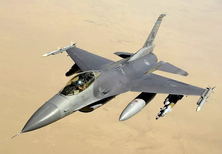 F-16 straaljager