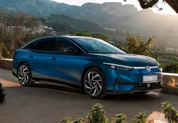 ID.7: Volkswagen's premium elektrische liftback met ...