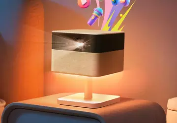 Epson lanceert de EF-51, een hybride ...