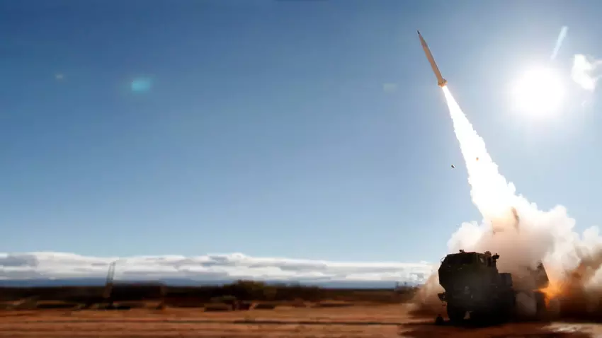 HIMARS heeft met succes een PrSM Increment 1-raket gelanceerd met een bereik van minder dan 85 kilometer - het uiterst precieze projectiel zal ATACMS vervangen.
