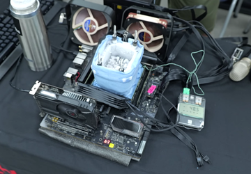 Intel's 16-core Sapphire Rapids-generatie Xeon-chip overklokt ...