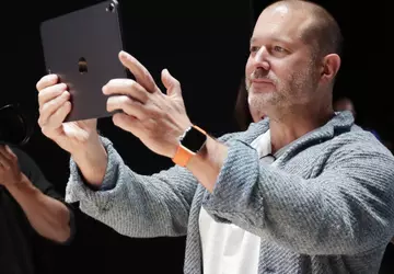 Apple's Jony Ive en OpenAI's Sam ...