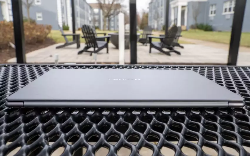 Slim7i vs MacBook Air M4