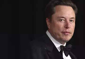 Ilon Musk voorspelt wanneer kunstmatige intelligentie ...