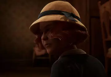 Een klein meisje in een griezelig ...