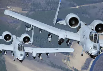 Het iconische A-10 Thunderbolt II aanvalsvliegtuig ...
