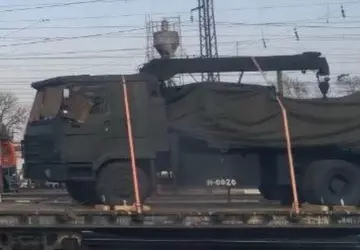 Rusland zet nieuwe Noord-Koreaanse Koksan zelfrijdende ...