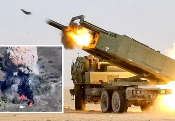 HIMARS, met granaten bewapende UAV's en ...