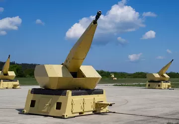 Duitsland overhandigt MANTIS luchtafweersystemen aan Slowakije ...