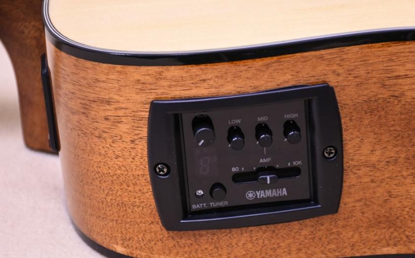 Yamaha FGX800C Akoestische gitaar 1000 euro