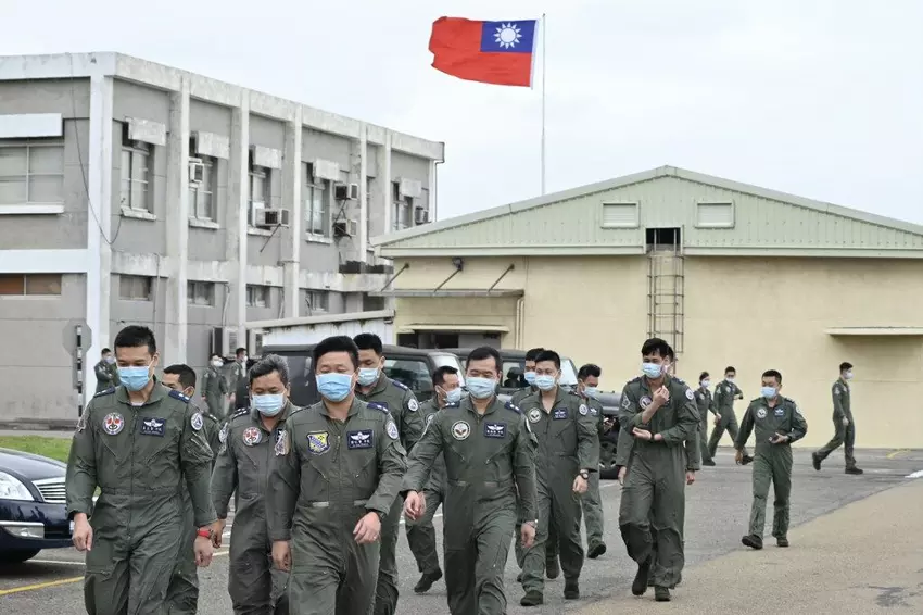 Vier Taiwanese soldaten beschuldigd van spionage voor China