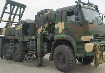 AFU gebruikt Turkse Roketsan MCL meervoudig ...