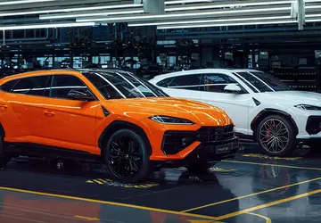 Lamborghini haalt recordverkoop en de wachtlijst ...