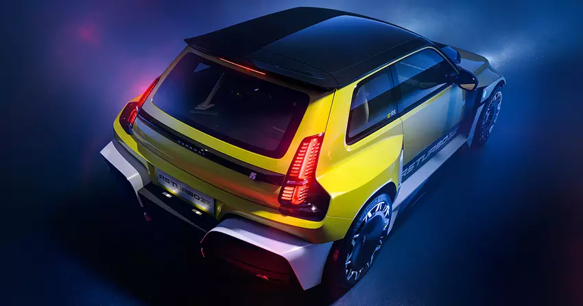 Mensen staan in de rij om €155.000 uit te geven aan de Renault 5 Turbo 3E