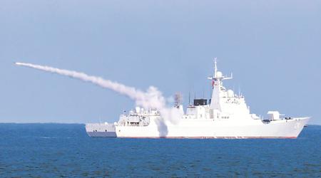 China heeft een Type 052DL-klasse destroyer te water gelaten met 's werelds grootste verticale lanceersysteem voor YJ-21 hypersonische antischipraketten.