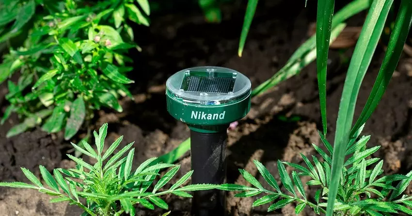 NIKAND solar aangedreven mollenverdrijver