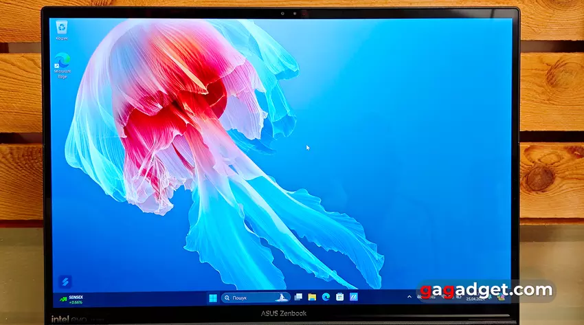 ASUS Zenbook DUO (2024) UX8406 review