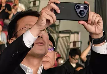 Huawei CEO 'per ongeluk' de nog ...