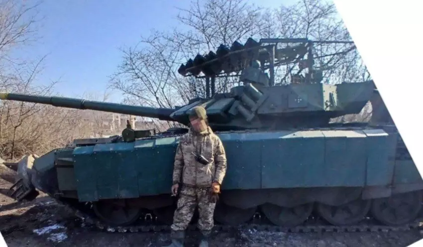 Russische gebruiken hun enige T-72B3M met het Arena-M systeem in een film in plaats van het naar het front te brengen