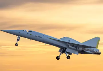 Boom Supersonic prototype supersonisch vliegtuig maakt ...