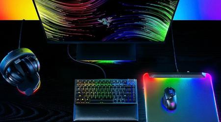 Razer heeft de Firefly V2 Pro onthuld: een muismat met RGB-verlichting en twee USB-poorten voor $124