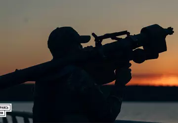 Oekraïense strijdkrachten ontvangen gemoderniseerde Igla grond-luchtraketsystemen ...