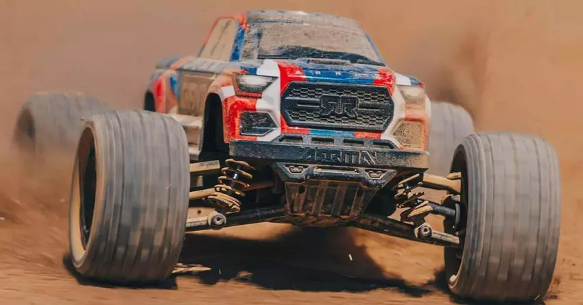 1:10 ARRMA Granietspanning MEGA RC Monster Truck