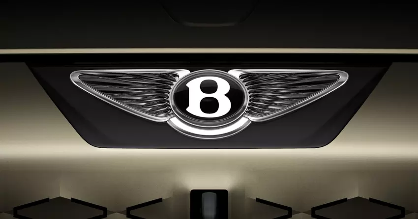 Bentley heeft zijn embleemontwerp voor de vijfde keer in zijn 106-jarige geschiedenis veranderd