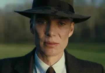 Trump kondigt een tarief van 100% ...