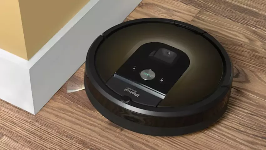 De aandelen van iRobot zakten 17 procent en de handel in het aandeel is tijdelijk opgeschort in Europa vanwege een onderzoek naar de Amazon-deal.