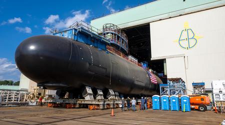 De VS hebben de Virginia-klasse nucleair aangedreven aanvalsonderzeeër USS Iowa te water gelaten, die Tomahawk kruisraketten met verticale lancering zal ontvangen.