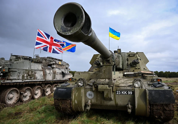 Britse AS-90 houwitser vernietigt drie Russische ...