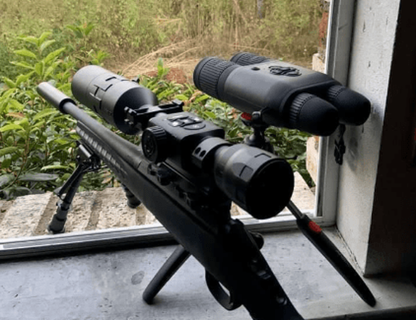 ATN BINOX 4K verrekijker die foto's maakt