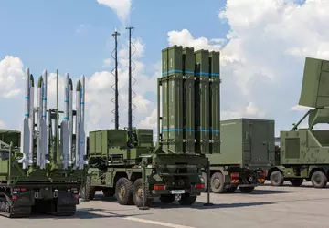 Duitsland geeft Oekraïne een nieuw militair ...