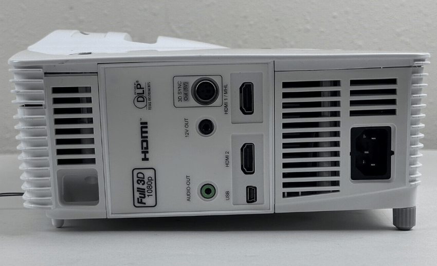 Optoma EH200ST vs Optoma GT1080HDR