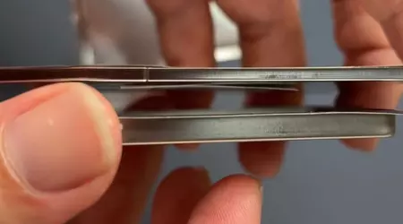 Nieuwe foto toont aan hoe dun de batterij zal zijn in de iPhone 17 Air