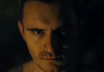 Makarov. Tatoeages. Griezelige gevangenis. De eerste ...