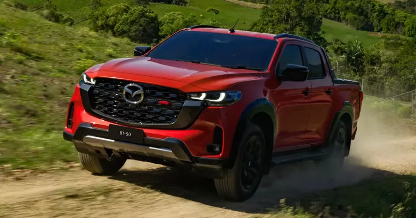 Mazda BT-50 2025: nieuwe 2.2 liter turbodiesel, groot embleem en uitgebreide pakketten