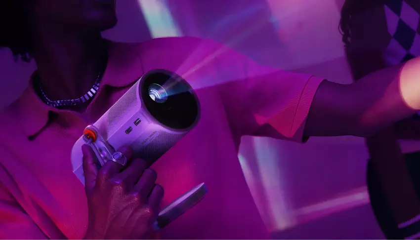 Xgimi introduceert de MoGo 4 en MoGo 4 Laser draagbare projectoren met Google TV en ingebouwde batterij