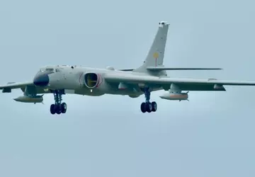 China demonstreert de lancering van een ...