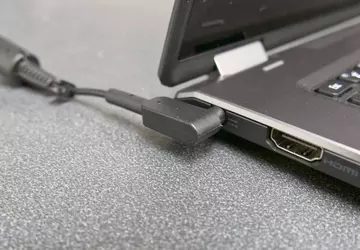 Haal nu de stekker van je ...