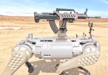 China presenteert een robothond met een ...